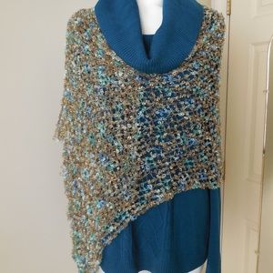 Scarf/Shawl with blue, green and gold sparkles